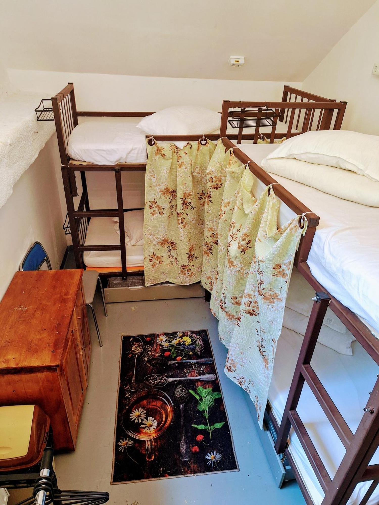Downtown Hostel บราชอฟ ภายนอก รูปภาพ